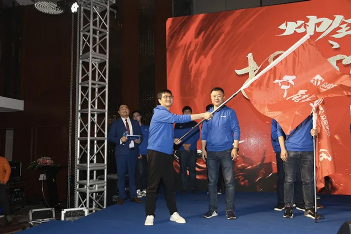 火博“火力全开·赢战2021”业务启动大会在南京隆重召开-6.jpg